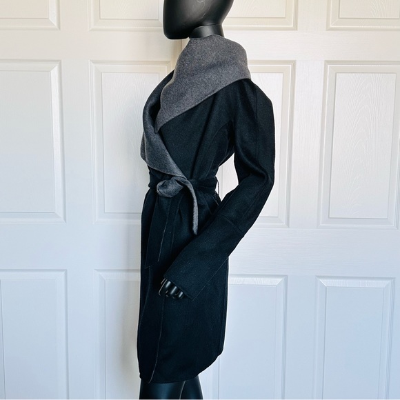 NWT DVF Doubleface Wool Wrap Coat Reversible Marilyn XS Black  Gray Gown - Picture 3 of 11